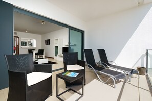 Interior - Marina Village: Pool |Garage | Prime Location | AC (Lagos)