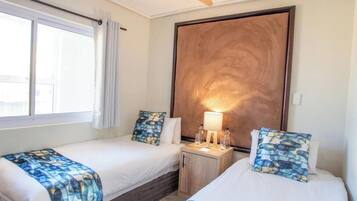 2 bedrooms