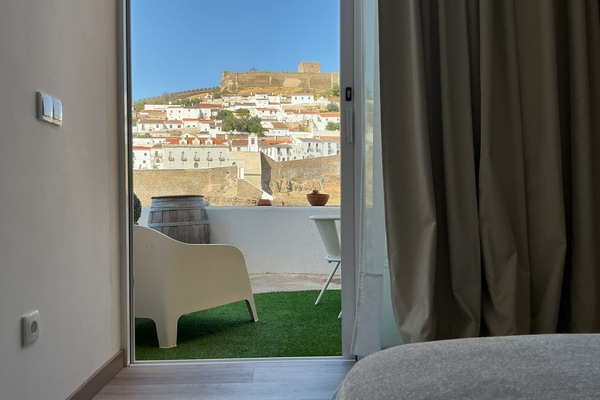 Deluxe Studio, Pool View | WiFi (free)