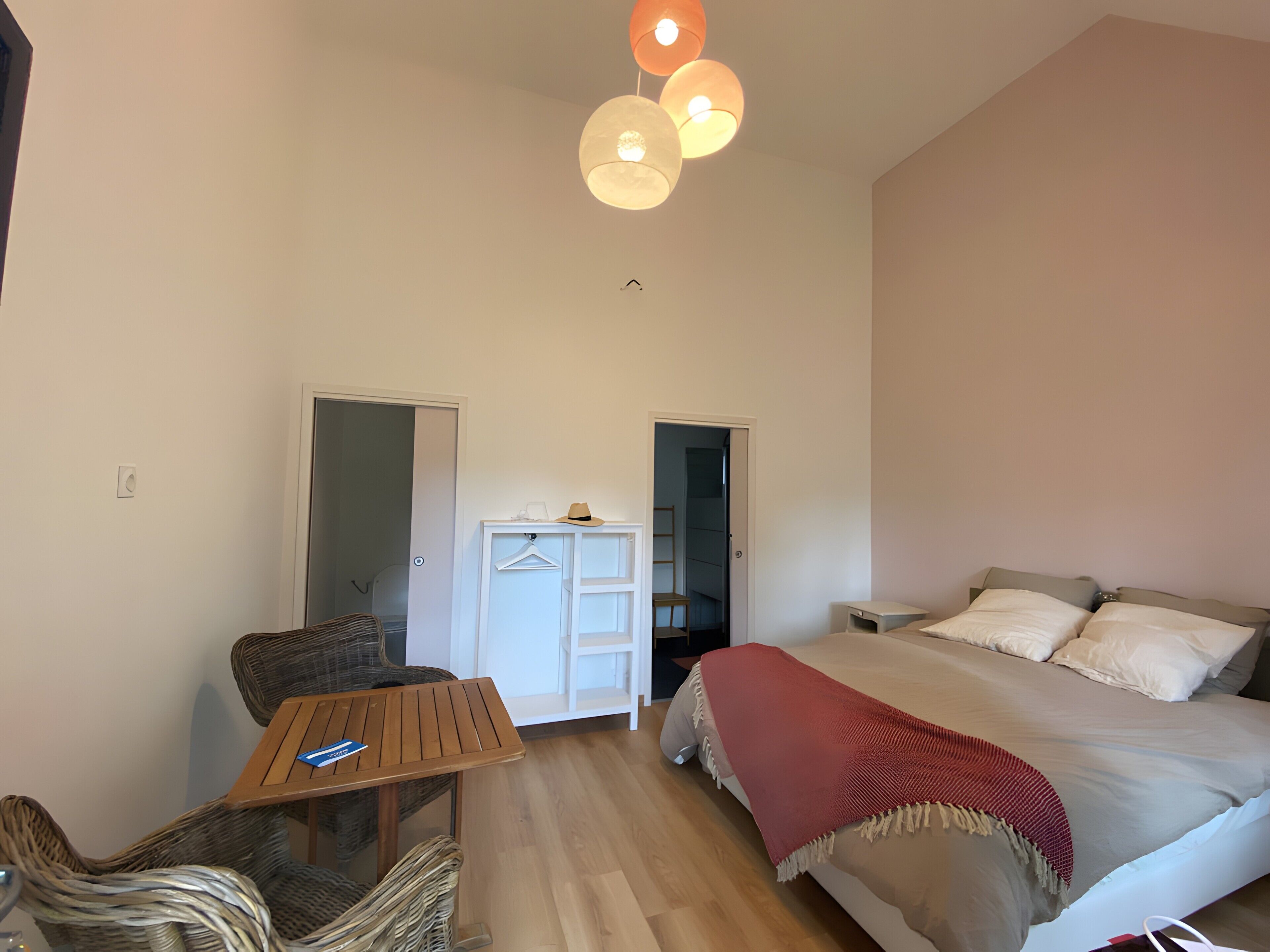 Wifi y ropa de cama 