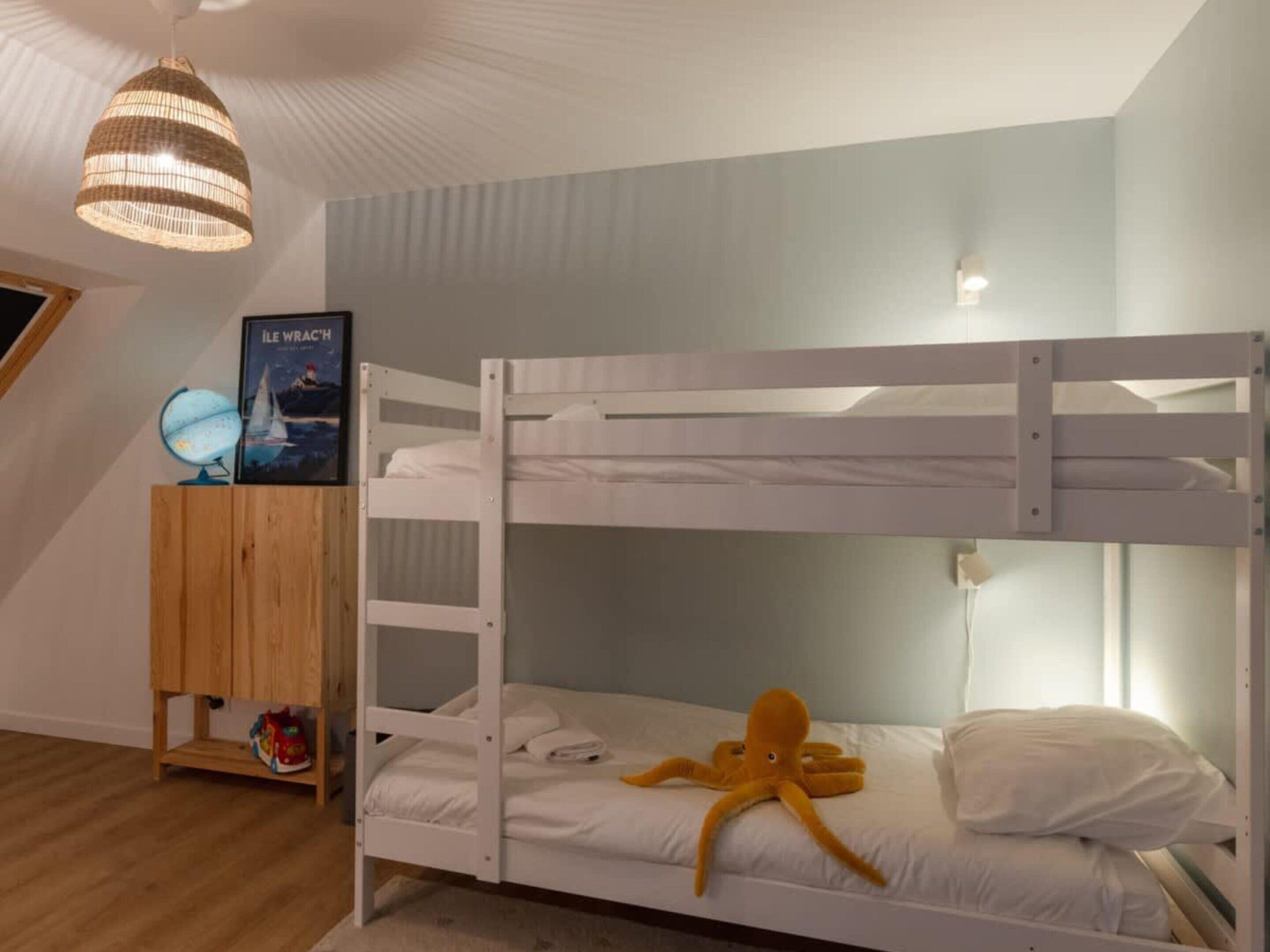 Apartment | 3 bedrooms, individually furnished, laptop workspace, iron/ironing board