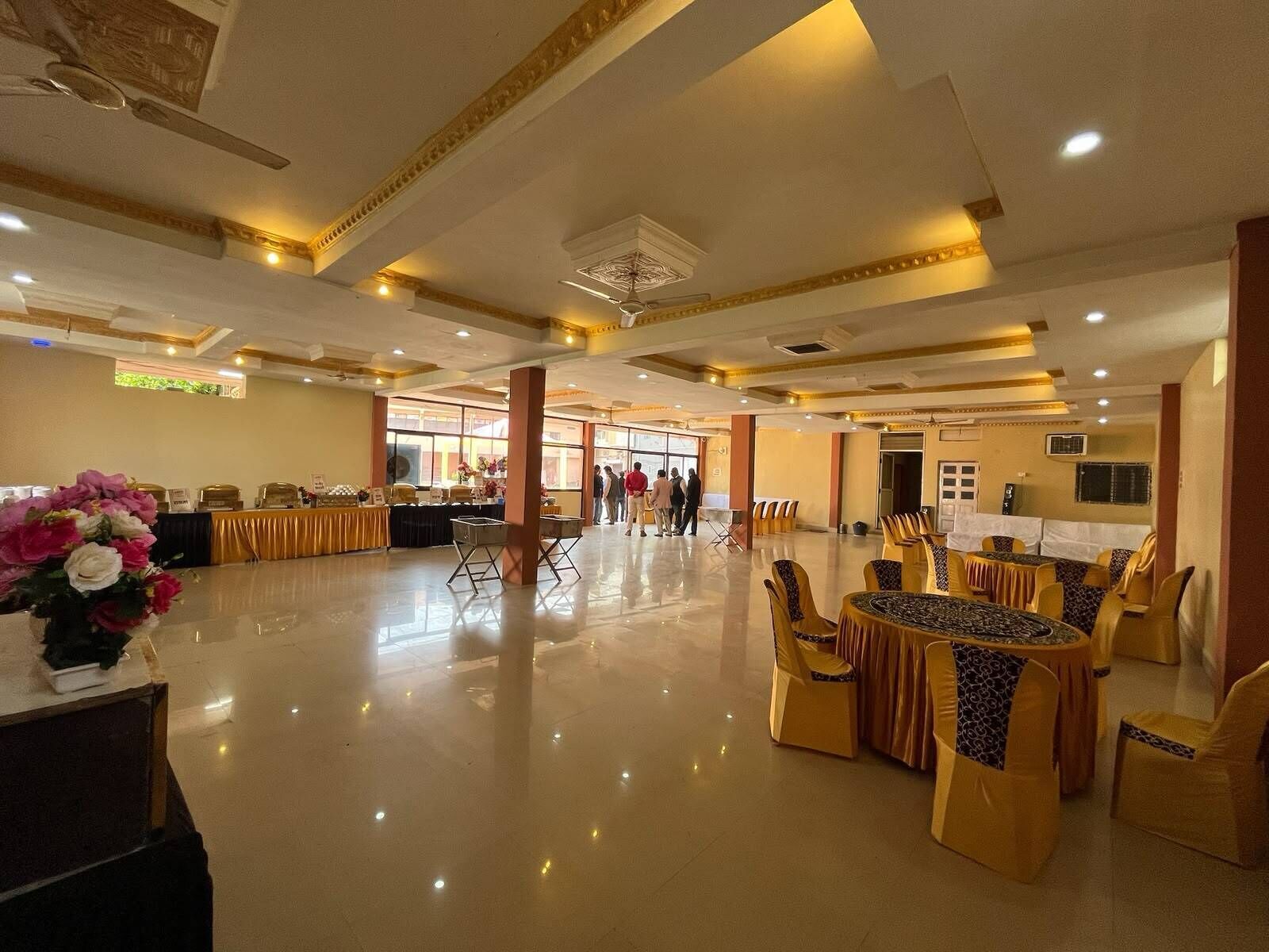 Banquet hall