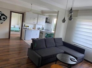 Living area - Kozine Nest 1+1 • Stylish • Pool, Parking, Parking (İstanbul)