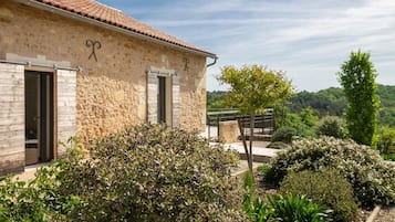 Villa | Exterior