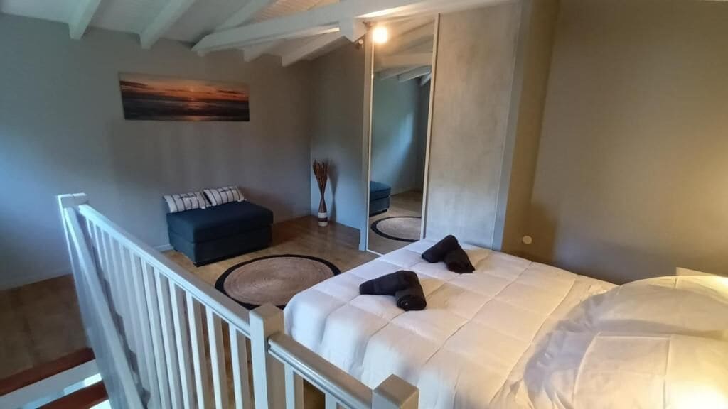 House, 1 Queen Bed with Sofa bed