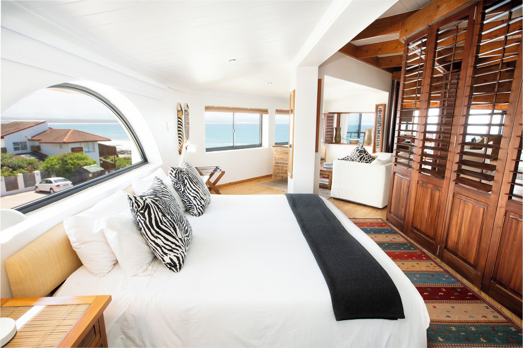 In-room safe, blackout curtains, free WiFi