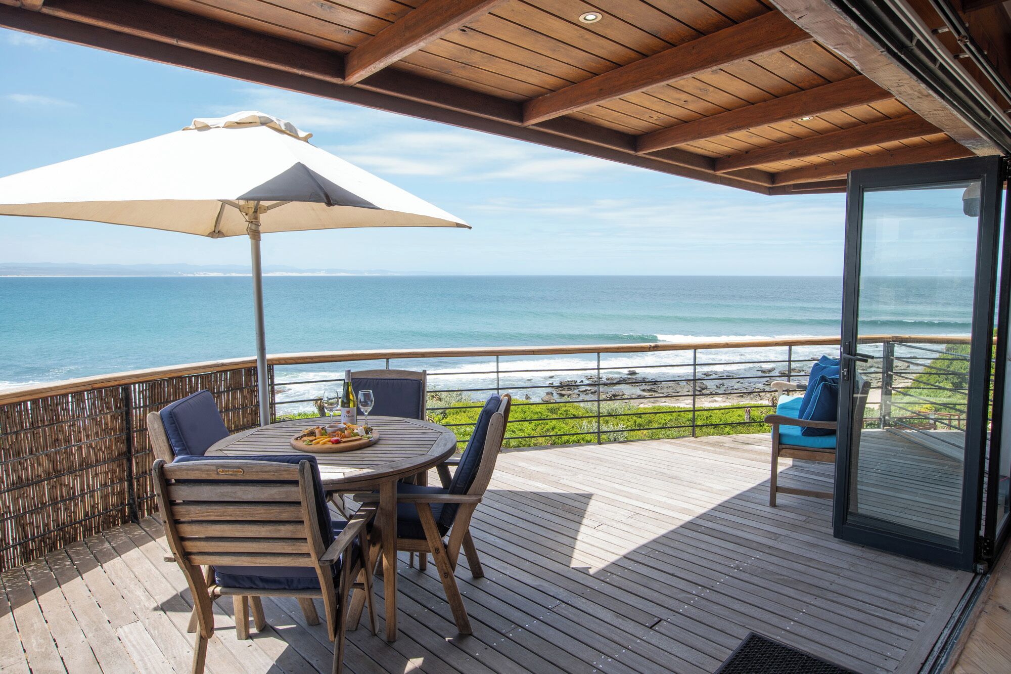 Ático de lujo, 2 habitaciones, vistas al mar | Vistas desde la habitación