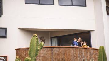 Family Triple Room, Balcony, Sea View | Exterior detail