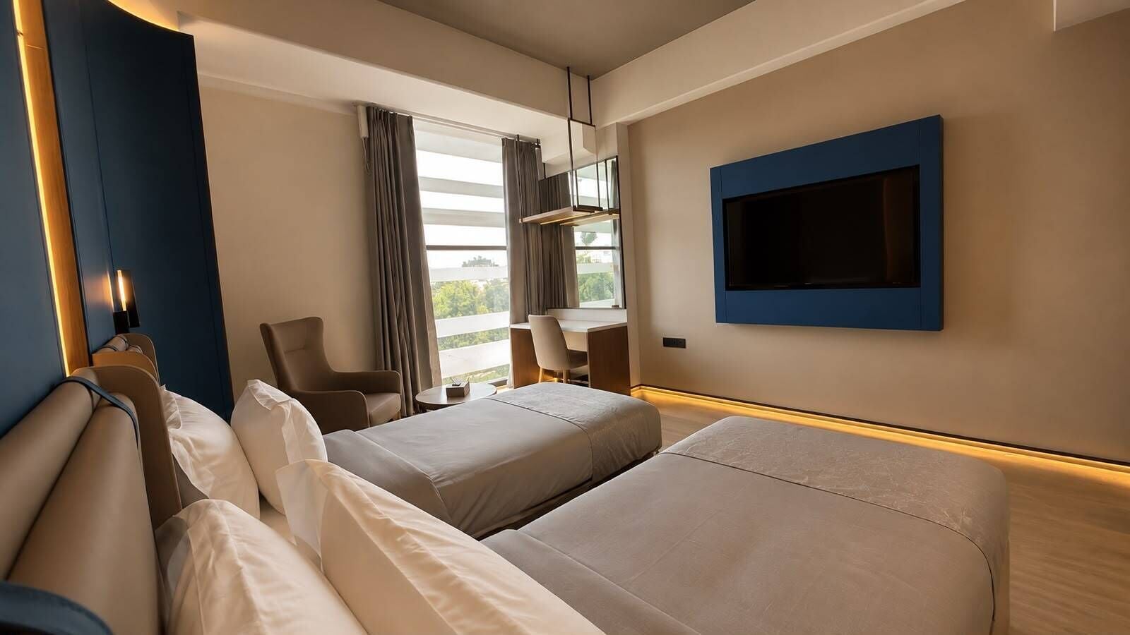 Executive Twin Room | Meja, ruang kerja komputer riba, Wi-fi percuma 
