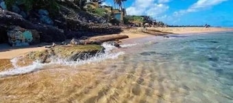 Private Isabela 2-bedroom Apt. near Park, Plaza & Beaches
