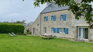 House | Exterior