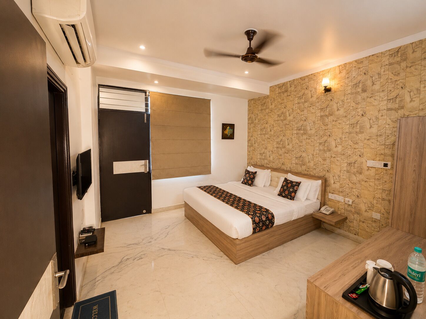 Deluxe Double Room, City View | Free WiFi