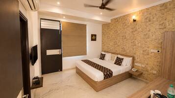 Deluxe Double Room, City View | Free WiFi