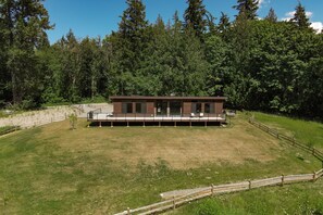 Exterior - Emerald Acres, an elevated Retreat on Five Private Acres (Bellingham)