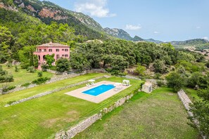 Exterior - Holiday Villa 'Villa Son Perot' with Mountain Views, Private Pool and Wi-Fi (Orient)