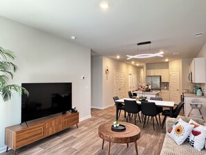 TV - Spacious 3BR Home w/ Pool Access Near Myrtle Beach & Tanger Outlets (Myrtle Beach)