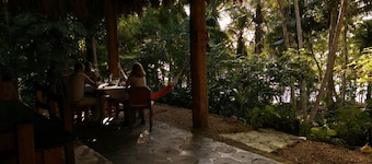 埃爾索姆布雷羅生態旅館  