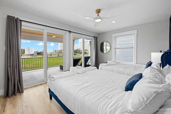 Room - Modern AC Retreat | Near Beach | Casinos (Atlantic City)