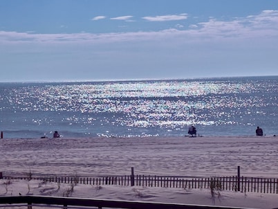 New! Ocean Pearl - 2nd Home from Beach + Boardwalk