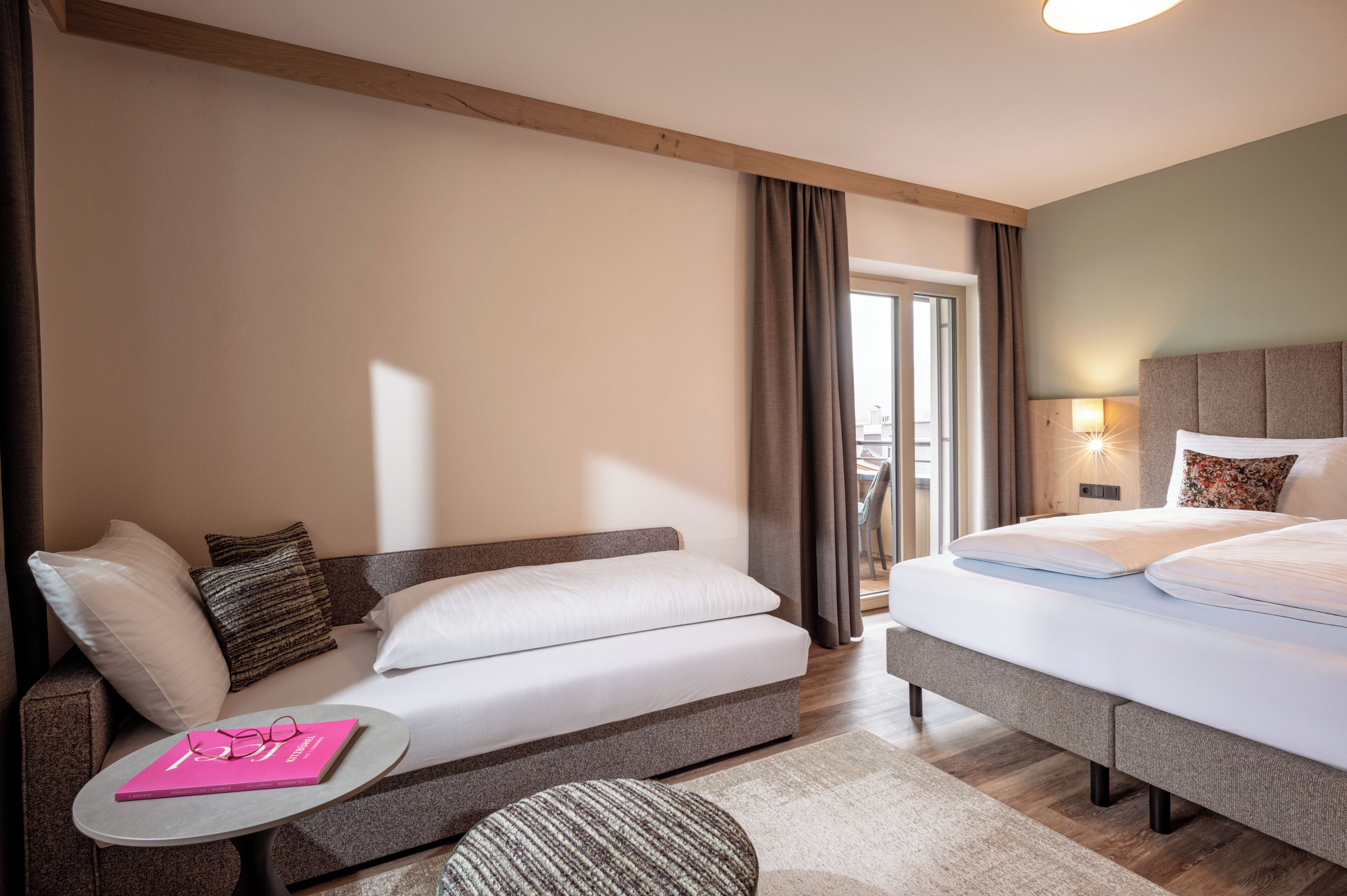 Classic Apartment, Balcony, Mountain View | In-room safe, soundproofing, free WiFi