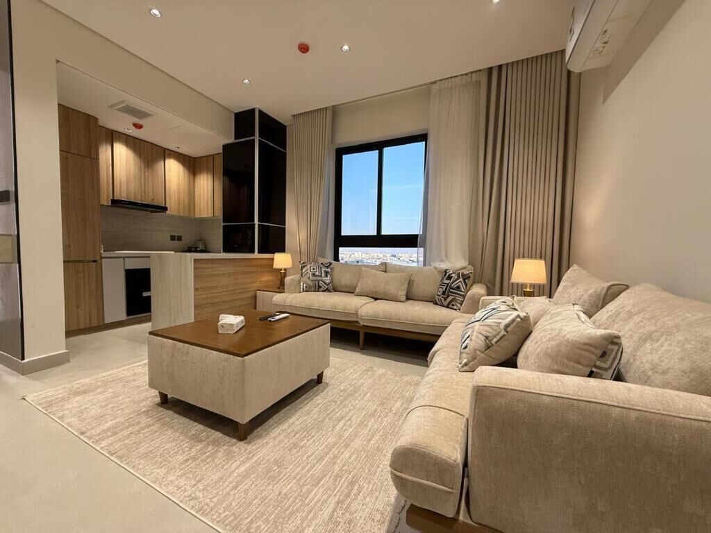 Junior appartement, balkon, uitzicht op de stad | Woonruimte