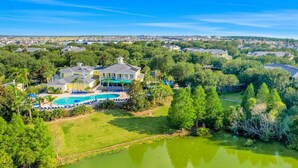 Apartment (3 Bedrooms) | Interior - Gated, Newly Renovated, Ground-floor, Water-view Condo With Pools - Near Disney (Davenport)