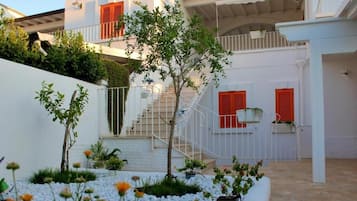 Apartment, 1 Double Bed with Sofa bed | Property grounds