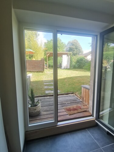 Petit logement indépendant, au calme et dans la verdure
