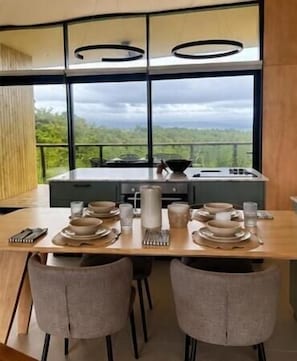 Luxe villa, uitzicht op de baai | Dineren