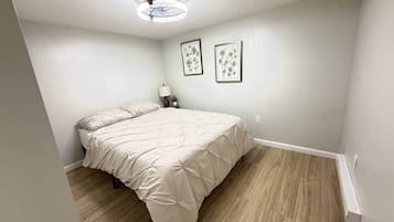 2 Schlafzimmer, Bügeleisen/Bügelbrett, kostenloses WLAN, Bettwäsche