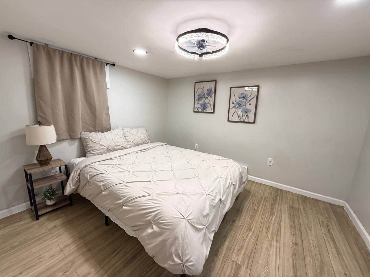 2 bedrooms, iron/ironing board, WiFi (free), bed sheets