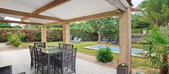 Maison du Périgord: Private Terrasse, WLAN & Klimaanlage