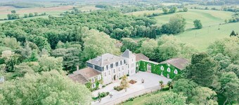 A peaceful family retreat surrounded by nature - 6-bedroom apartment