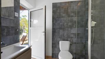 Een douche, een haardroger