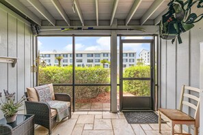 Apartment, Mehrere Betten (Cedar Island Club C102) | Innenbereich