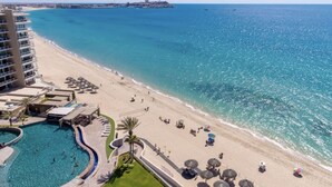 A resort with a pool, beach, and ocean view. - Brand New Sonoran Star Luxury Oceanfront Studio (Puerto Peñasco)