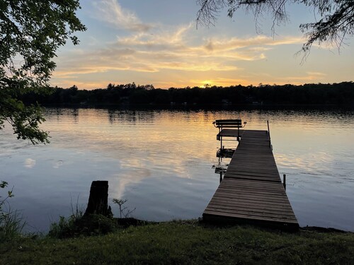 2 bedroom walkout on Rice Lake/Mississippi River with dock for your boat!