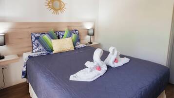 Standard Villa, Balcony, Courtyard View | Individually decorated, individually furnished, free WiFi, bed sheets