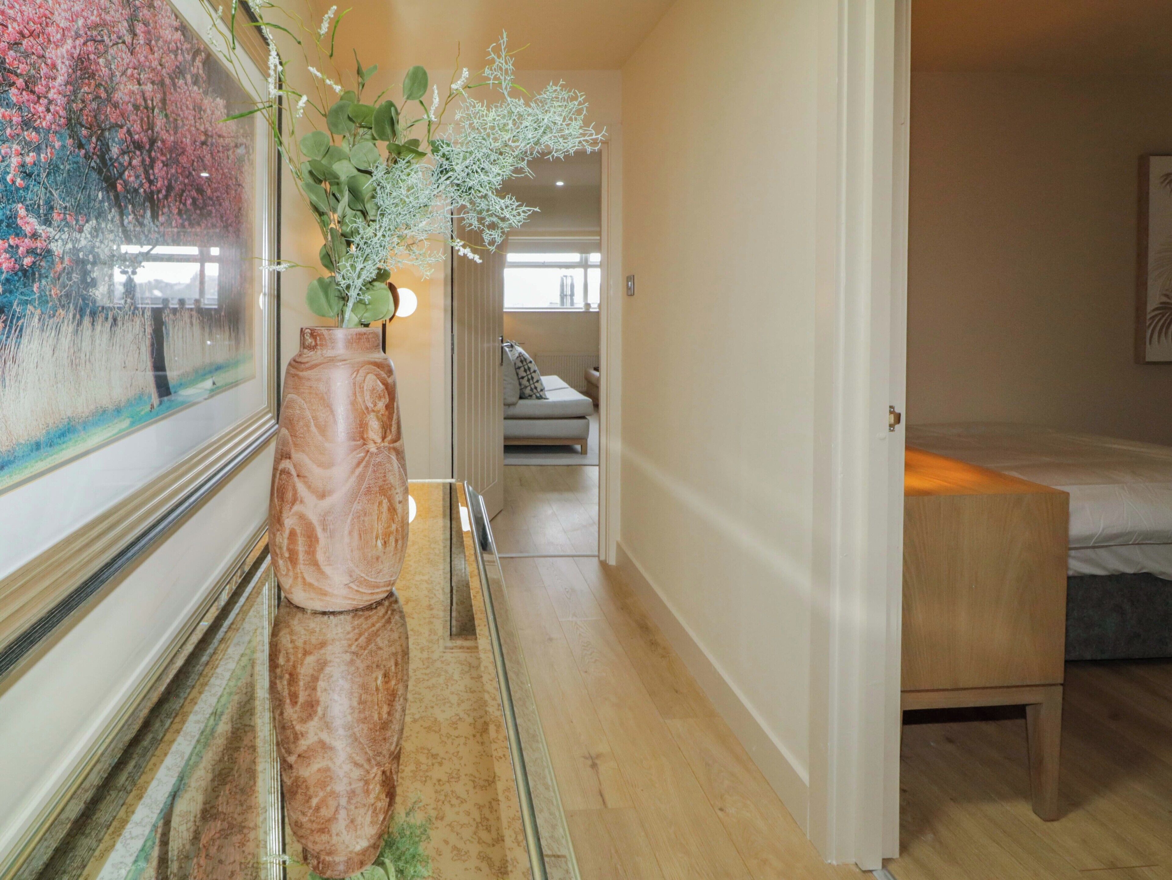 2 bedrooms, individually decorated, individually furnished, free WiFi