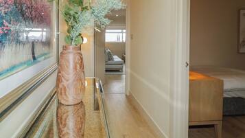 2 bedrooms, individually decorated, individually furnished, free WiFi
