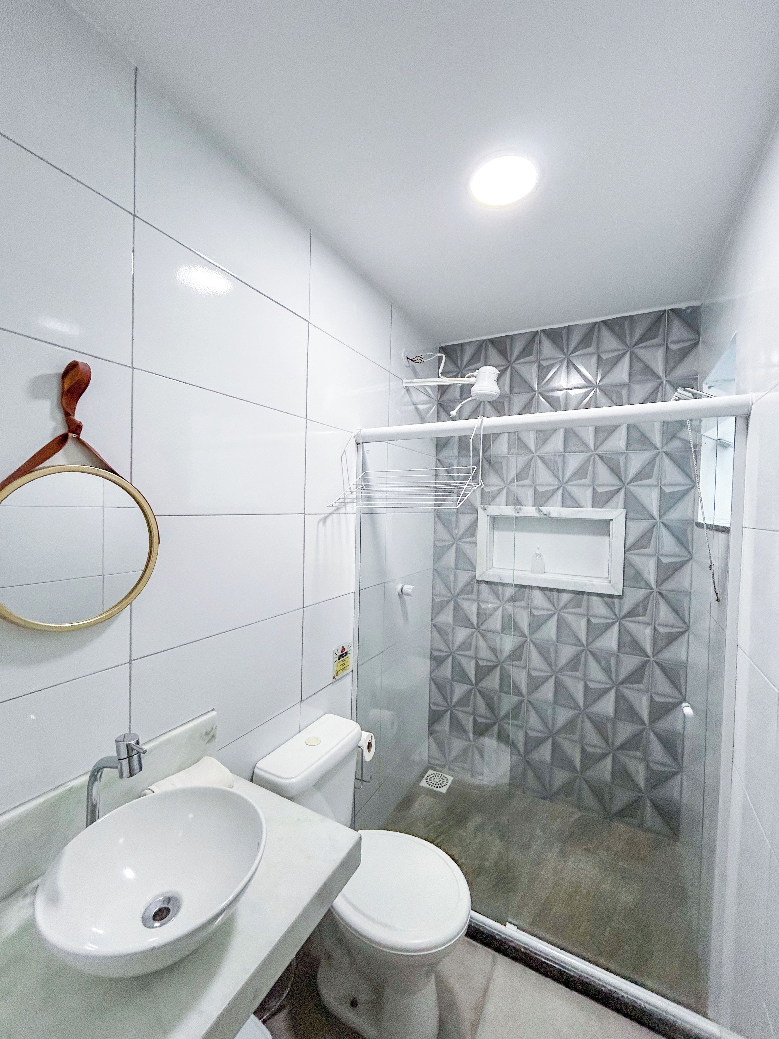 Shower, towels, soap, shampoo