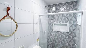 Shower, towels, soap, shampoo