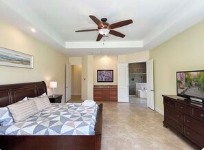 6 bedrooms, desk, free WiFi, bed sheets - Spacious 6-bedroom 7-bath house in beautiful Sebring (Sebring)