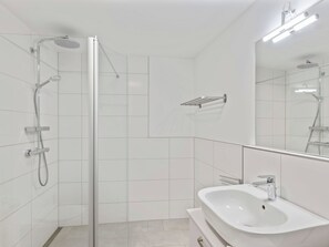 Towels - Fiona (S6) by Interhome (Endingen am Kaiserstuhl)