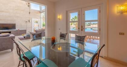 Golf Luxury Villa with Private Pool