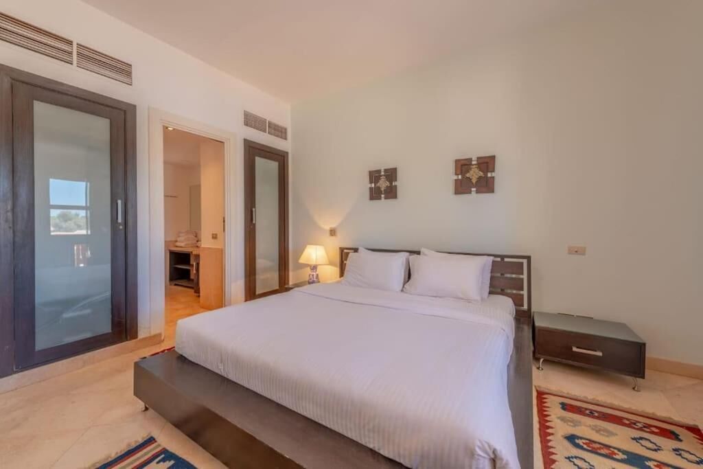 Villa, Lake View | Iron/ironing board, WiFi (free)