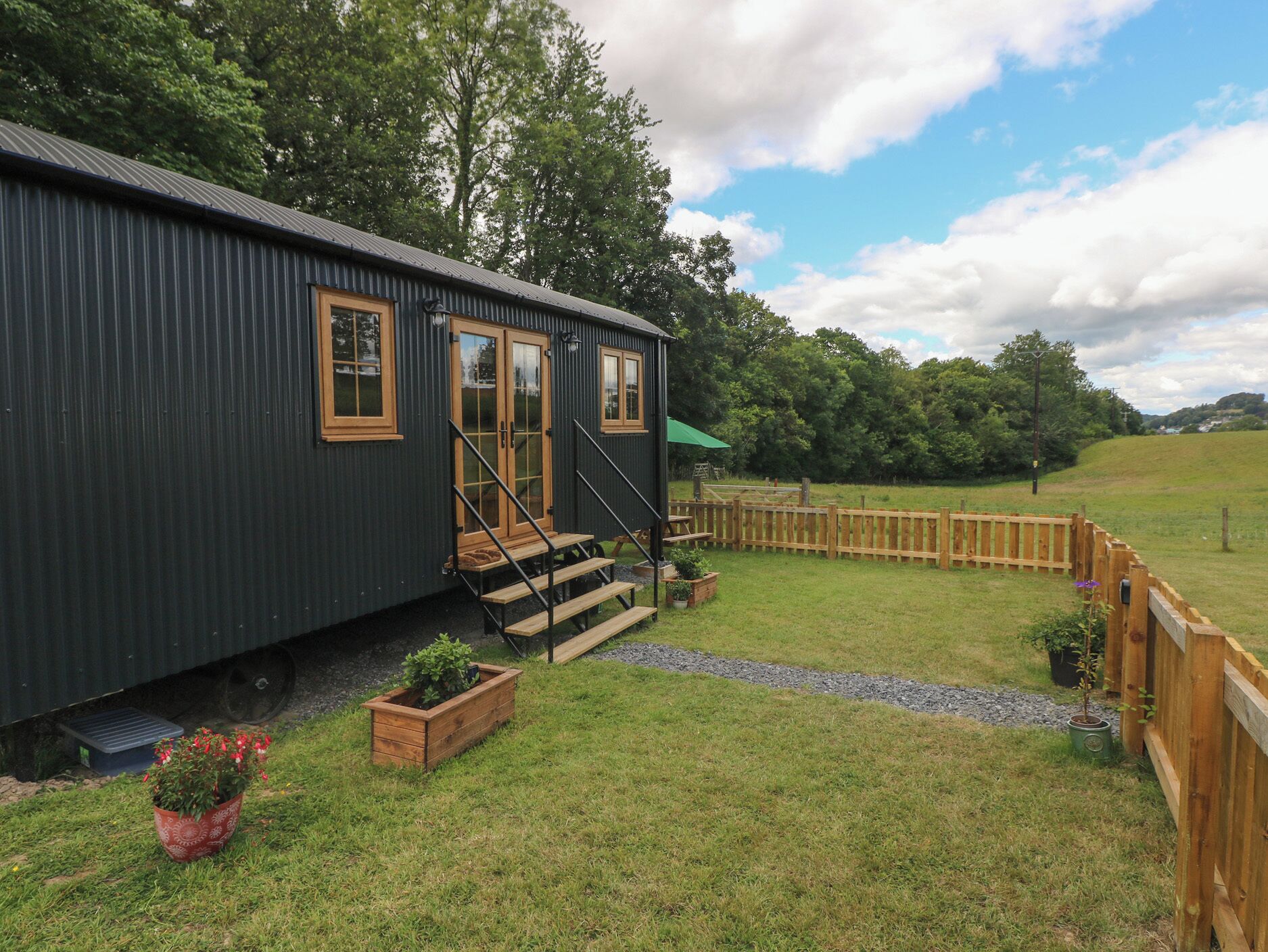 Cottage | Front of property