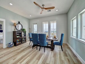 Dining - NEW Construction Private POOL + Golf Cart + Views! (Port Aransas)
