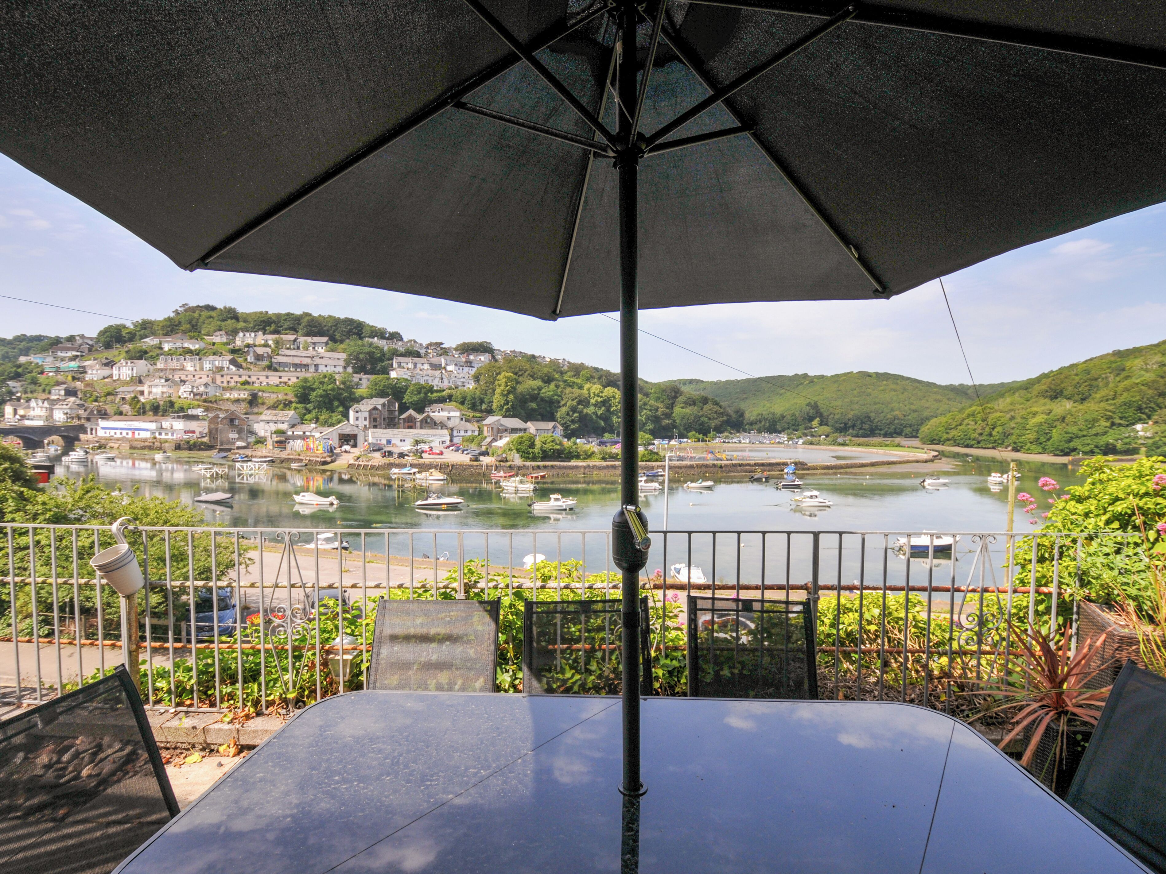 Cottage | Outdoor dining