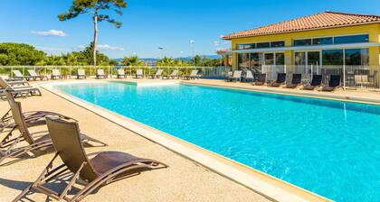 Cote D'azur Chic Apartment for 4